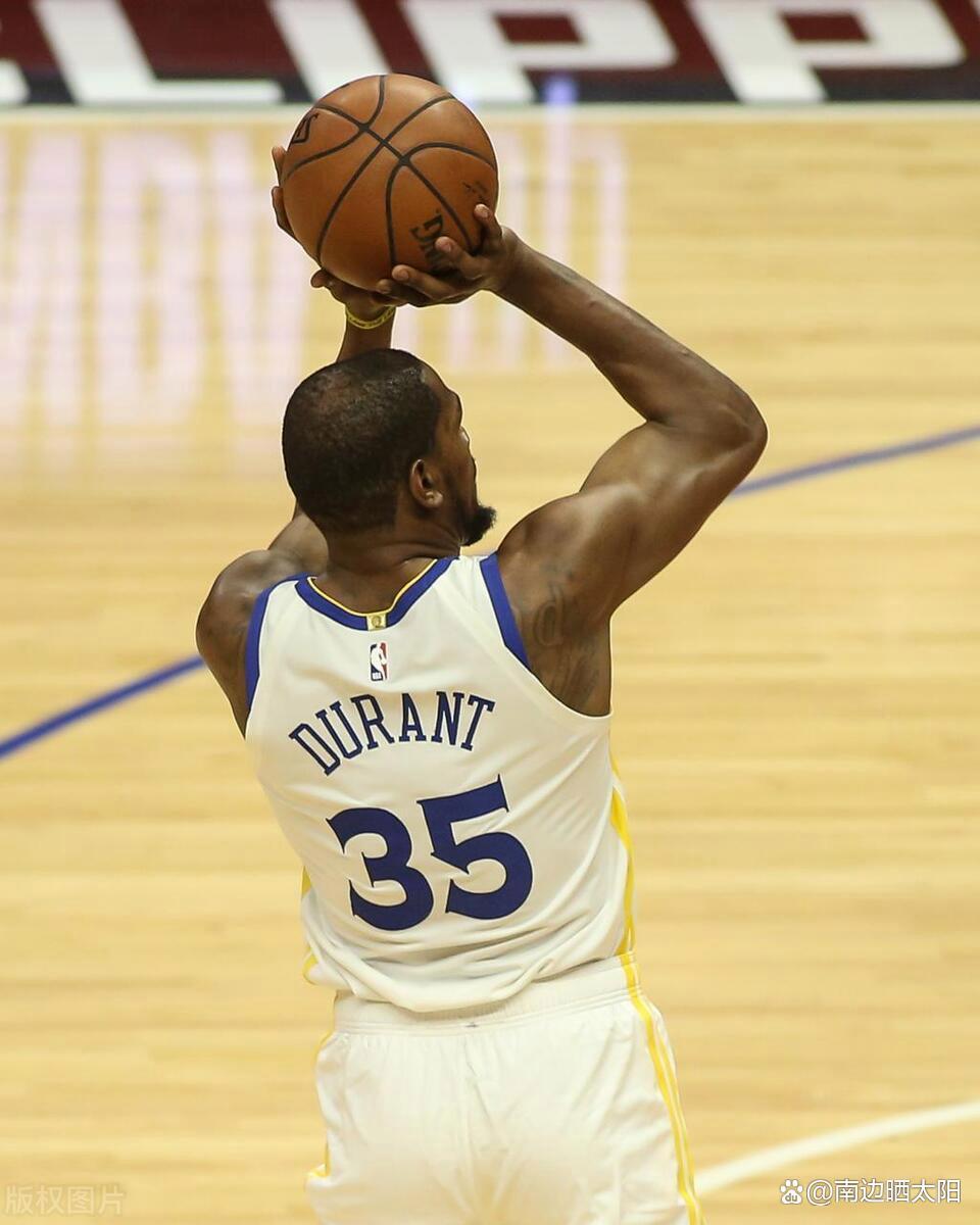 九游体育-表现优异引爆全场！，杜兰特意外战胜瑞士队上演精彩一战的简单介绍-九游体育